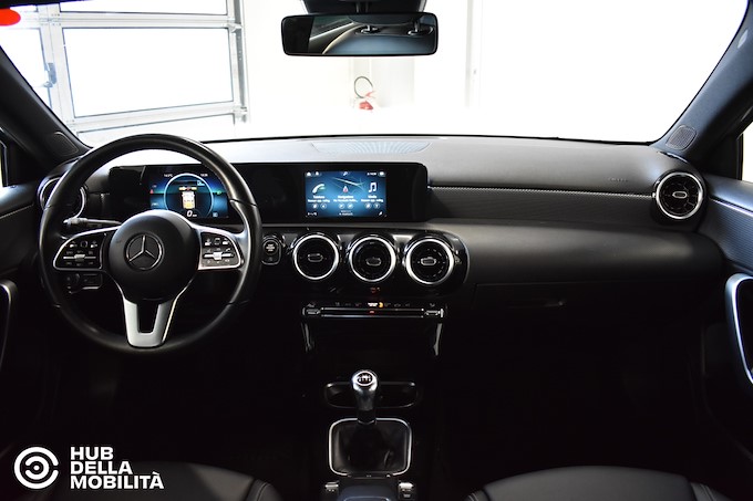 MERCEDES-BENZ A 160 Sport